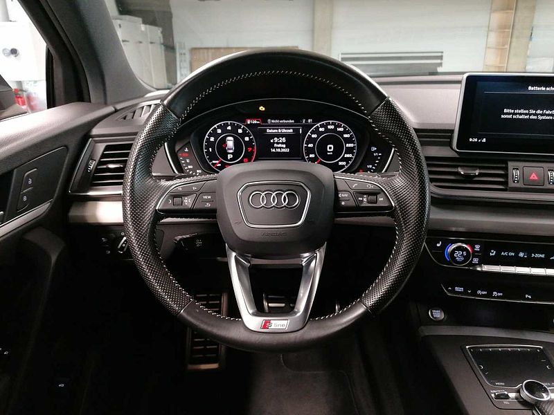 Audi Q5 2.0 DSG, Navi, APS Plus, SH,  quattro sport